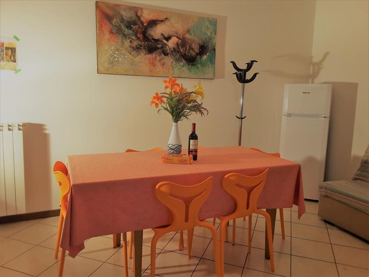 Hotel Apartments Villaggio Dei Fiori 4 Stars Luxury - Great Family Resort - Pet Friendly - With Hypermarket - Delivery Restaurant-Pizzeria - Room Breakfast With Supplement - Ultra Fast Wi-Fi - Play Area For Children - Olympic Swimming Pool - Parking 카오를레 외부 사진
