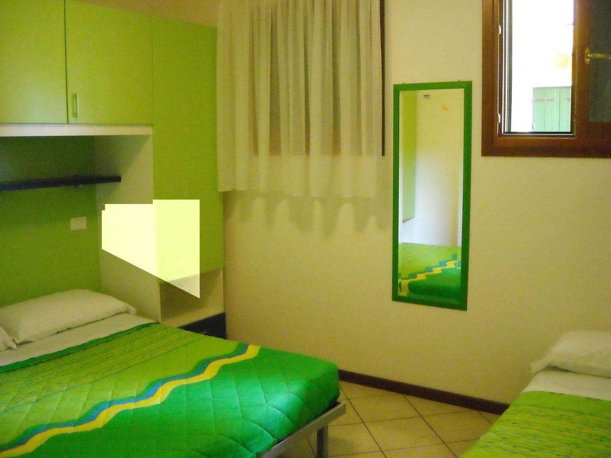 Hotel Apartments Villaggio Dei Fiori 4 Stars Luxury - Great Family Resort - Pet Friendly - With Hypermarket - Delivery Restaurant-Pizzeria - Room Breakfast With Supplement - Ultra Fast Wi-Fi - Play Area For Children - Olympic Swimming Pool - Parking 카오를레 외부 사진