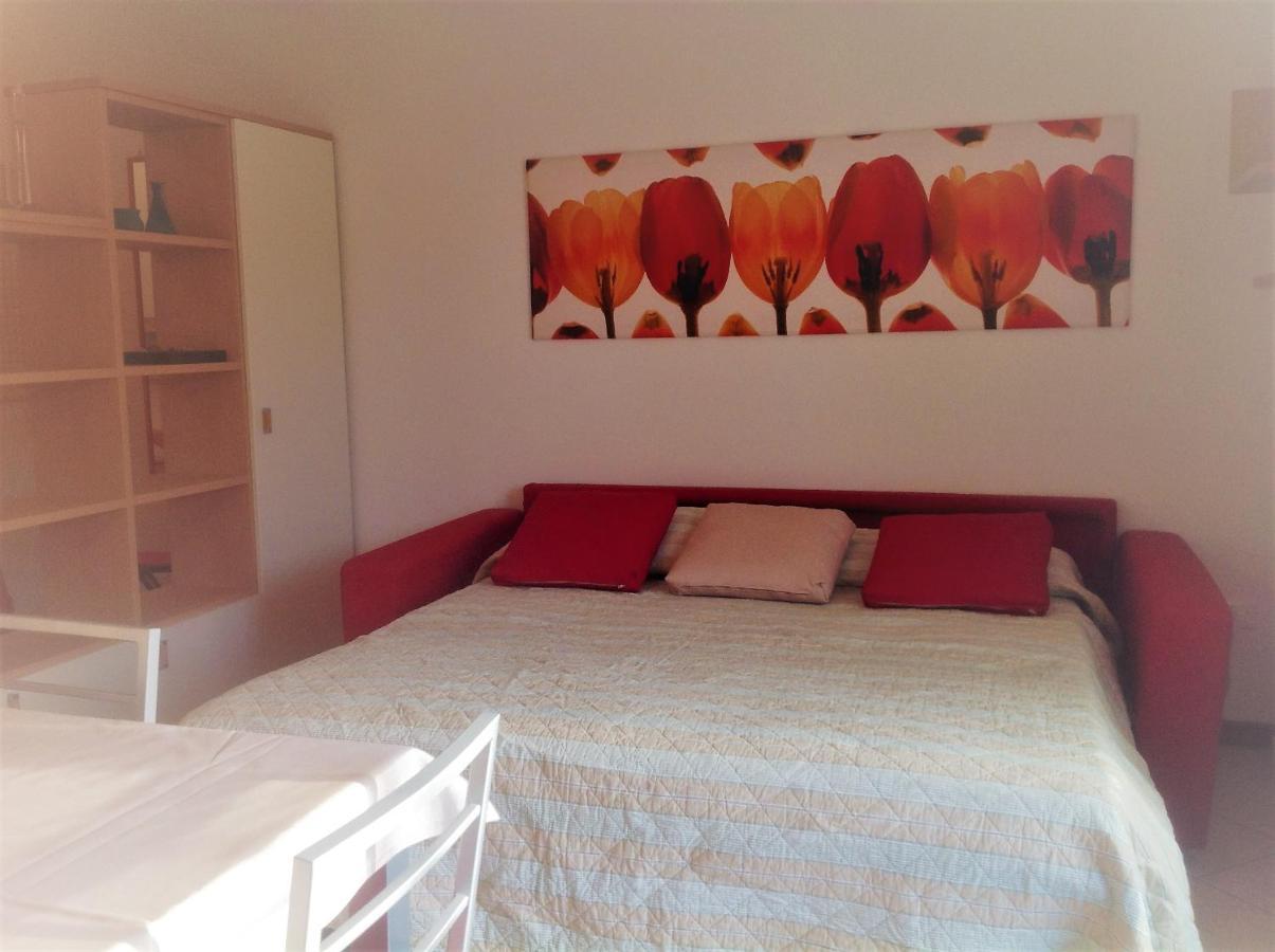 Hotel Apartments Villaggio Dei Fiori 4 Stars Luxury - Great Family Resort - Pet Friendly - With Hypermarket - Delivery Restaurant-Pizzeria - Room Breakfast With Supplement - Ultra Fast Wi-Fi - Play Area For Children - Olympic Swimming Pool - Parking 카오를레 외부 사진