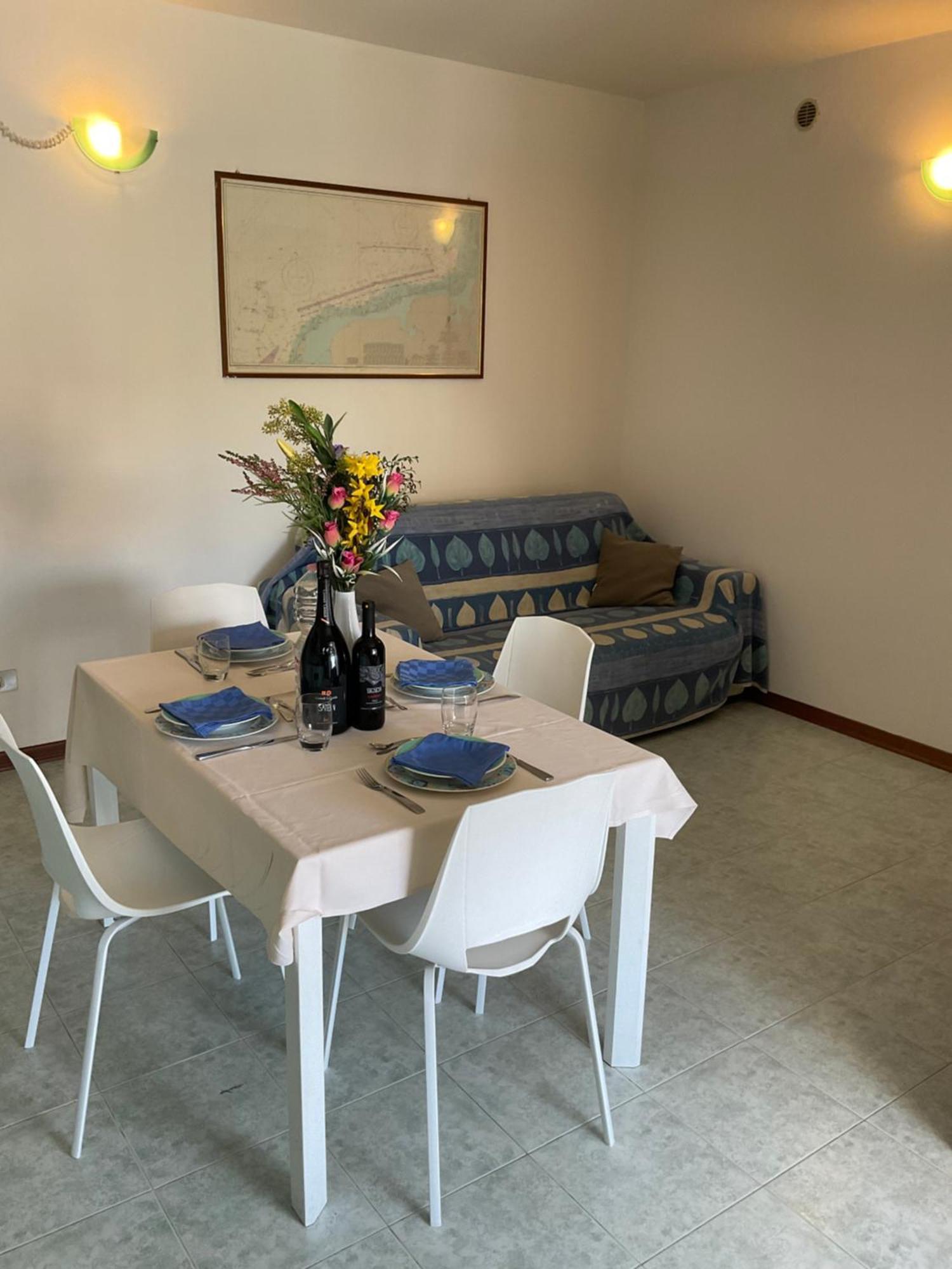 Hotel Apartments Villaggio Dei Fiori 4 Stars Luxury - Great Family Resort - Pet Friendly - With Hypermarket - Delivery Restaurant-Pizzeria - Room Breakfast With Supplement - Ultra Fast Wi-Fi - Play Area For Children - Olympic Swimming Pool - Parking 카오를레 외부 사진