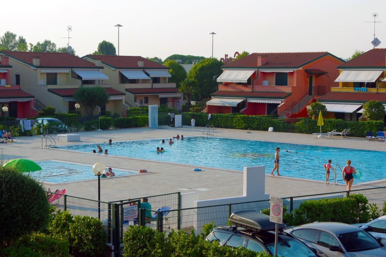 Hotel Apartments Villaggio Dei Fiori 4 Stars Luxury - Great Family Resort - Pet Friendly - With Hypermarket - Delivery Restaurant-Pizzeria - Room Breakfast With Supplement - Ultra Fast Wi-Fi - Play Area For Children - Olympic Swimming Pool - Parking 카오를레 외부 사진
