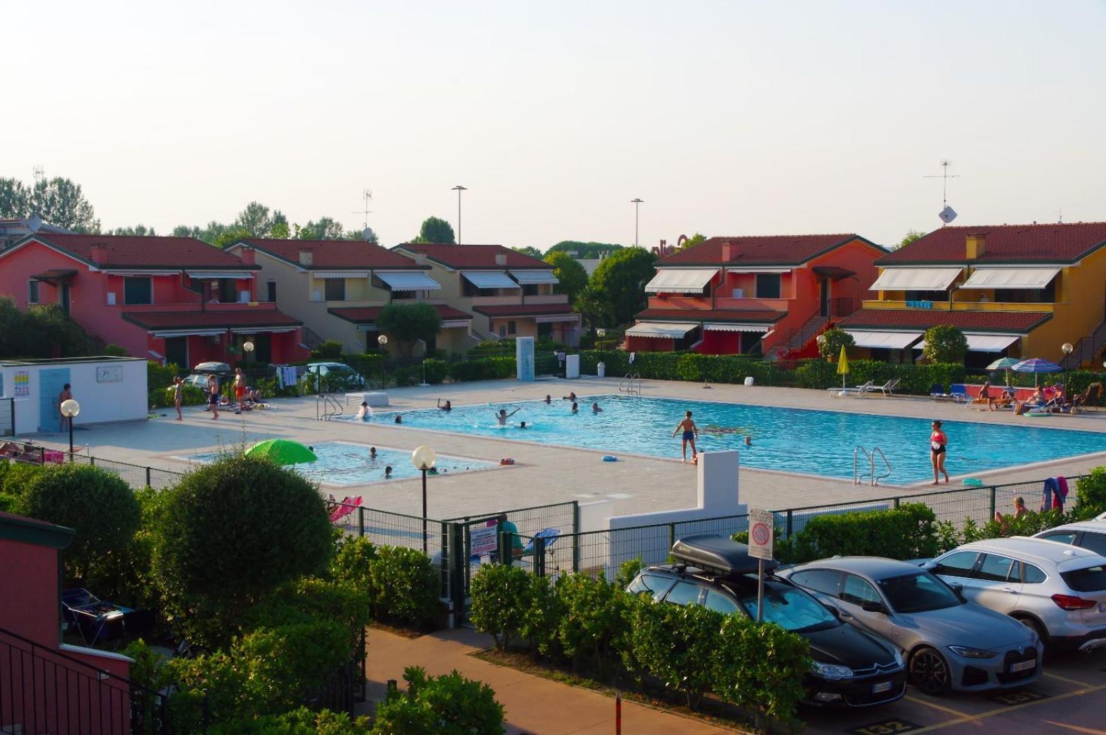 Hotel Apartments Villaggio Dei Fiori 4 Stars Luxury - Great Family Resort - Pet Friendly - With Hypermarket - Delivery Restaurant-Pizzeria - Room Breakfast With Supplement - Ultra Fast Wi-Fi - Play Area For Children - Olympic Swimming Pool - Parking 카오를레 외부 사진