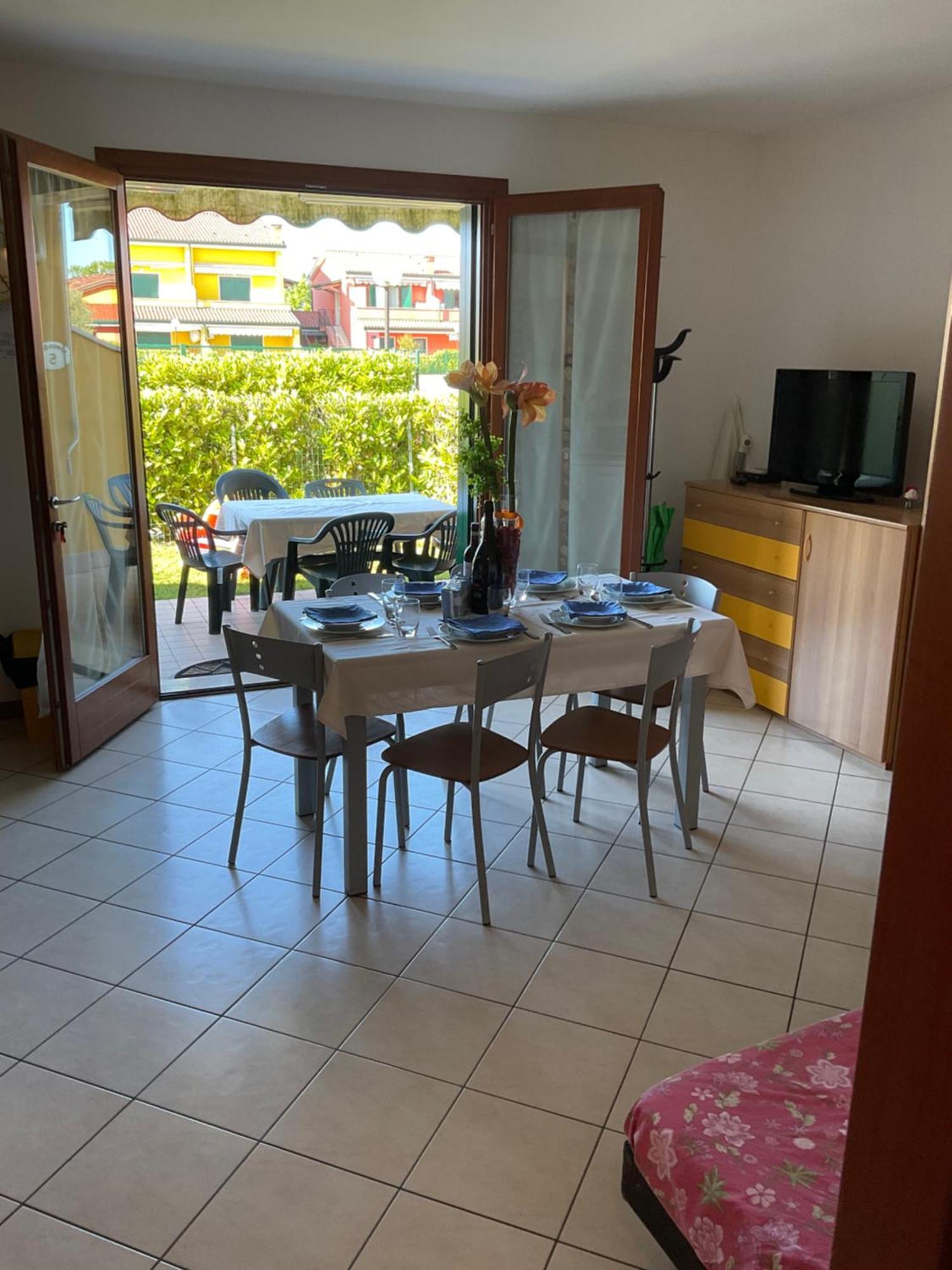 Hotel Apartments Villaggio Dei Fiori 4 Stars Luxury - Great Family Resort - Pet Friendly - With Hypermarket - Delivery Restaurant-Pizzeria - Room Breakfast With Supplement - Ultra Fast Wi-Fi - Play Area For Children - Olympic Swimming Pool - Parking 카오를레 외부 사진
