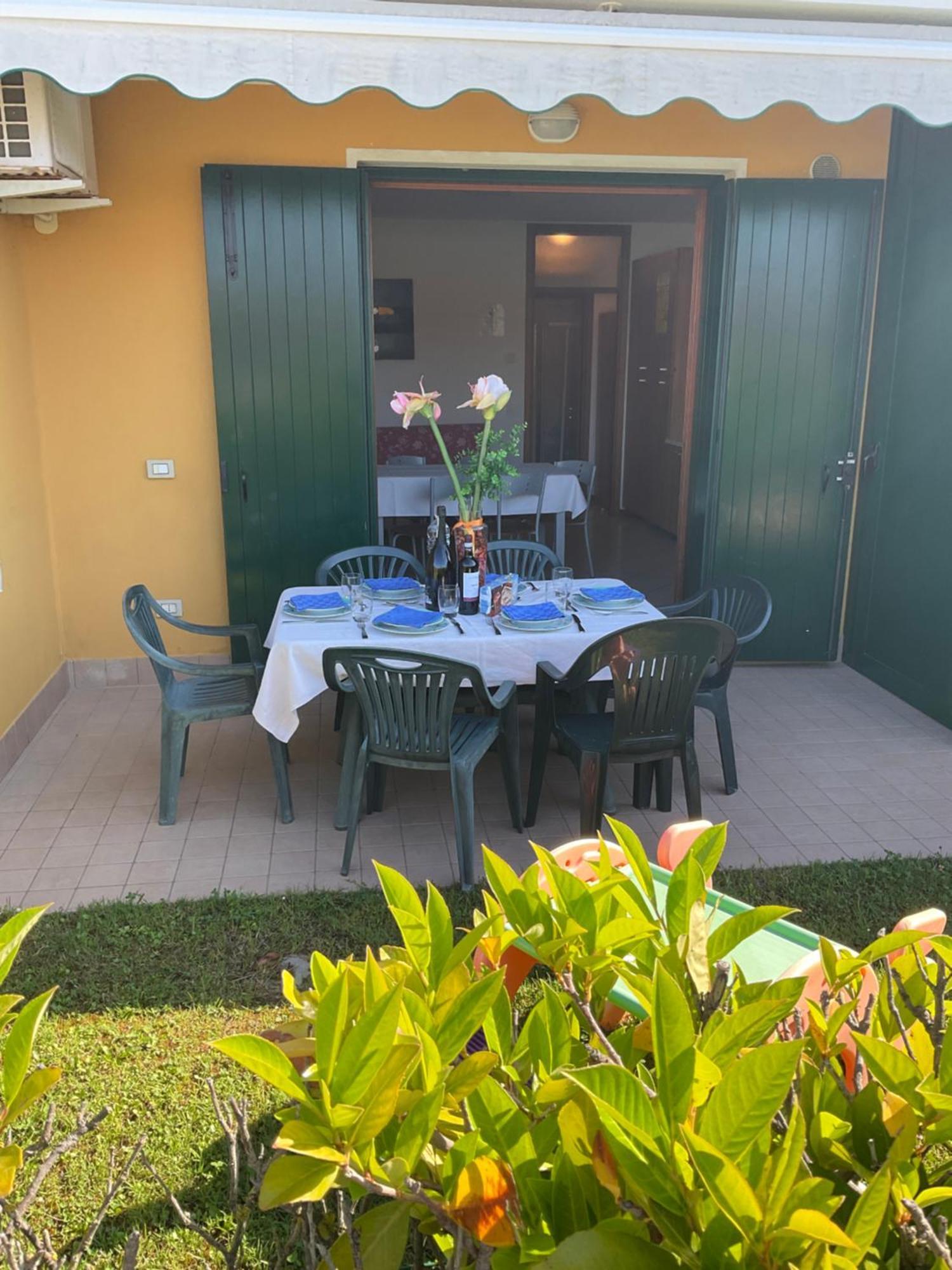 Hotel Apartments Villaggio Dei Fiori 4 Stars Luxury - Great Family Resort - Pet Friendly - With Hypermarket - Delivery Restaurant-Pizzeria - Room Breakfast With Supplement - Ultra Fast Wi-Fi - Play Area For Children - Olympic Swimming Pool - Parking 카오를레 외부 사진